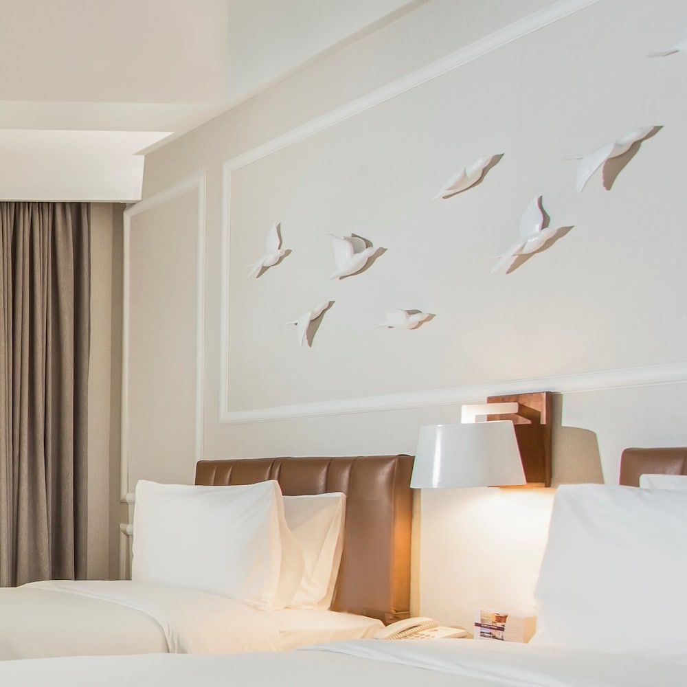 Grand, Deluxe, Twin Beds, Tower Two