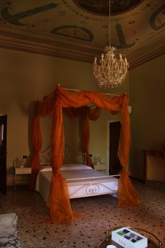 Salotto Delle Arti 29/50
