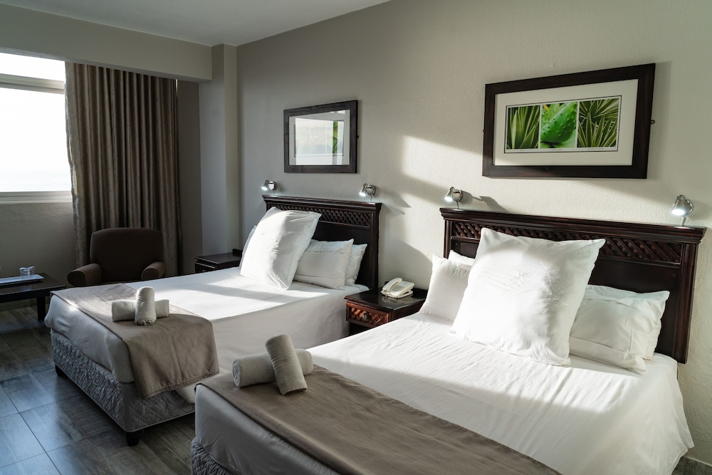 Gooderson Tropicana Hotel 15/59