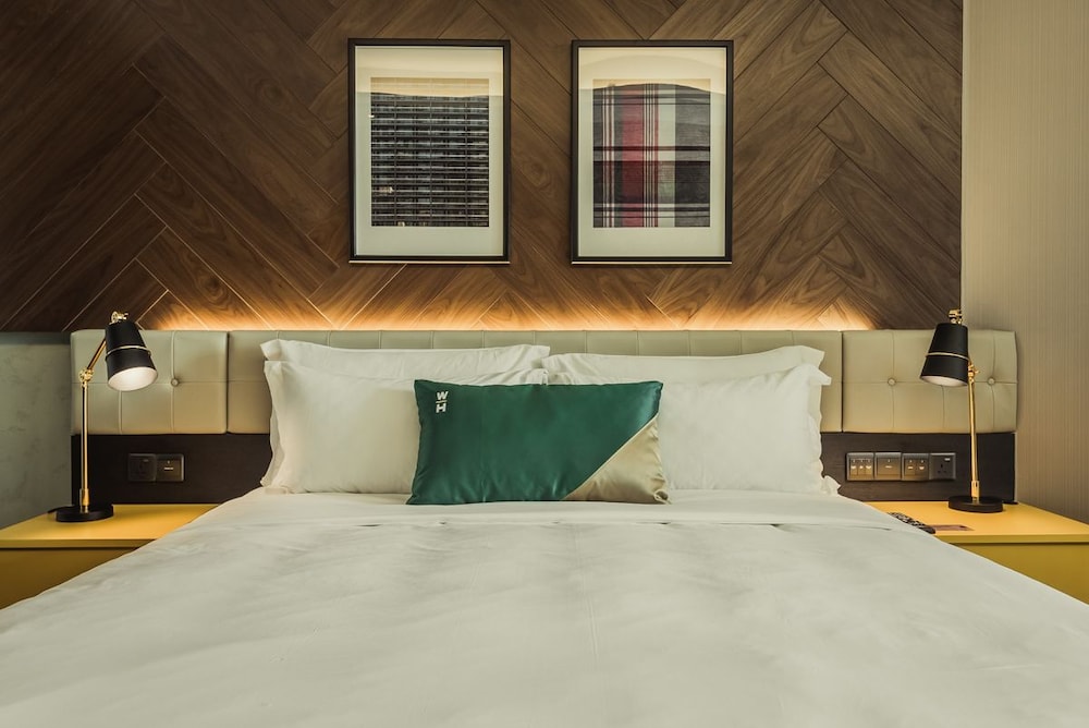 WEIL Hotel 24/56
