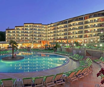 Madara Park Hotel 4/50