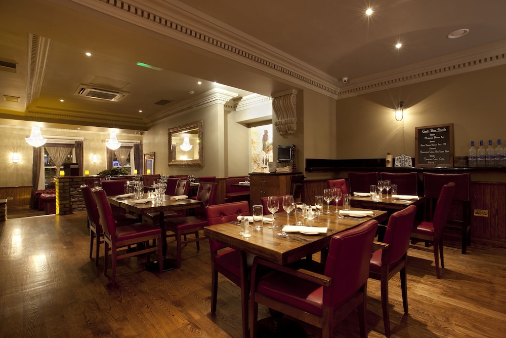 The Harcourt Hotel 32/49