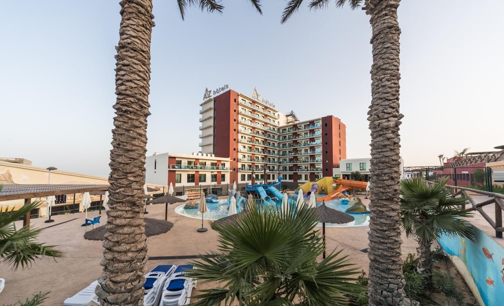 Az Hotel Montana (Nt) 44/49