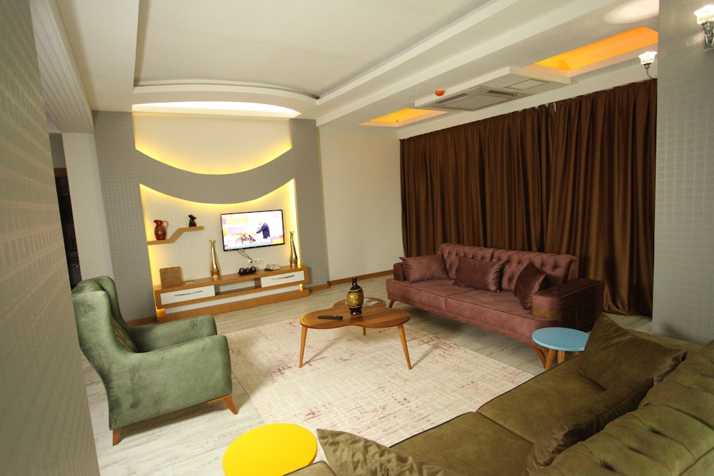 The City Walls Suit Hotel 19/44