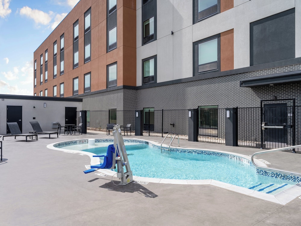 Atwell Suites Fort Worth Alliance Area by IHG secondary