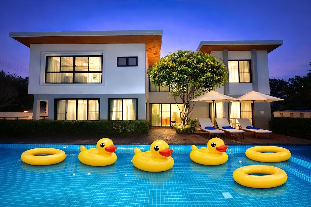 Chic Villa 6 55/61