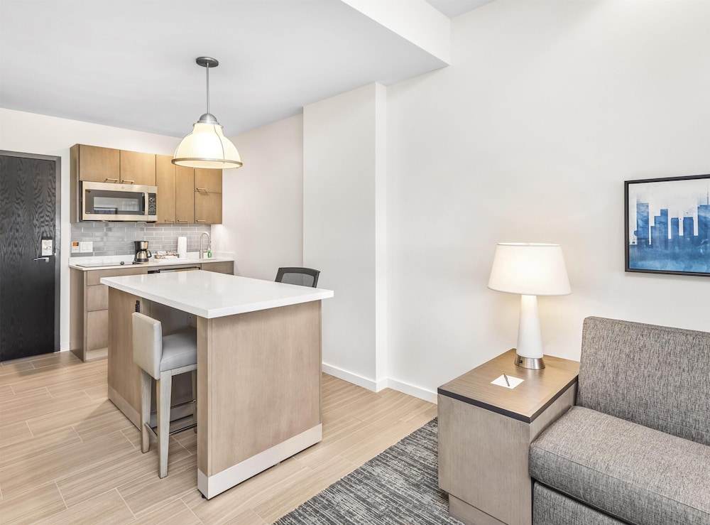 STUDIO, KING BED, SOFA, KITCHEN