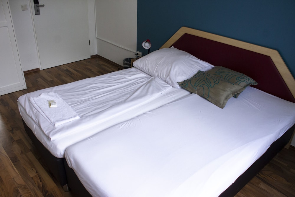 Metropol Hostel Berlin 15/50