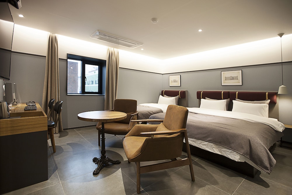 Brown Dot Hotel Masan 20/50