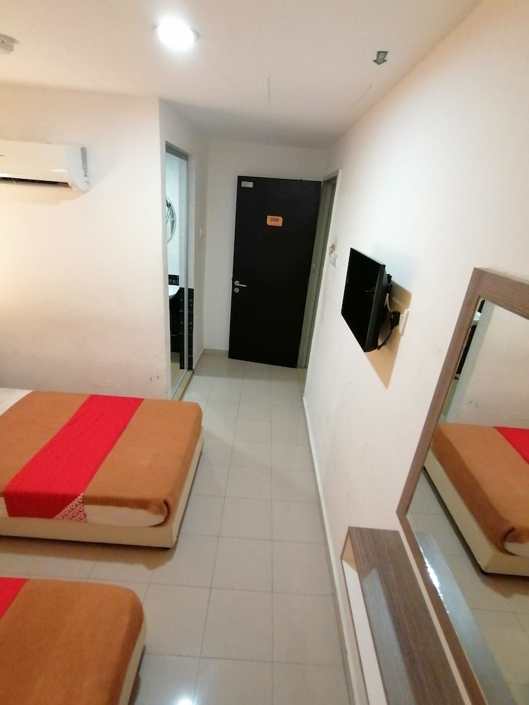 Yellow Mansion Hotel Melaka Raya 40/65