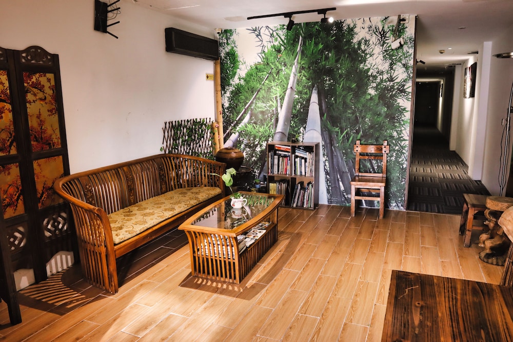 Rain Forest Hotel 37/51