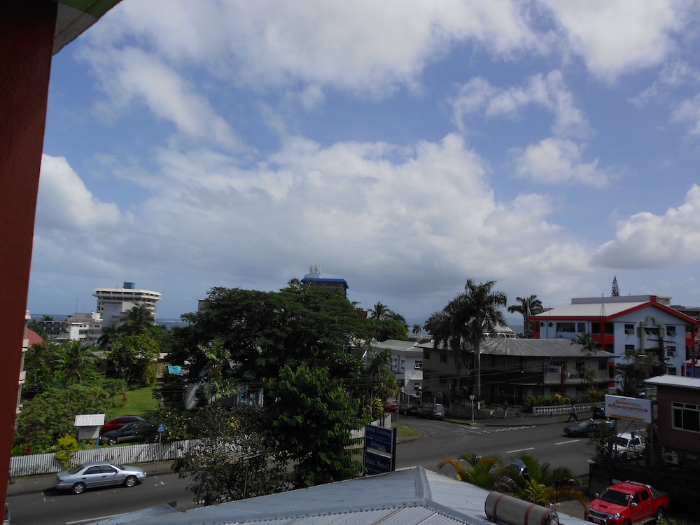 Elixir Hotel and Serviced Apartments 31/32