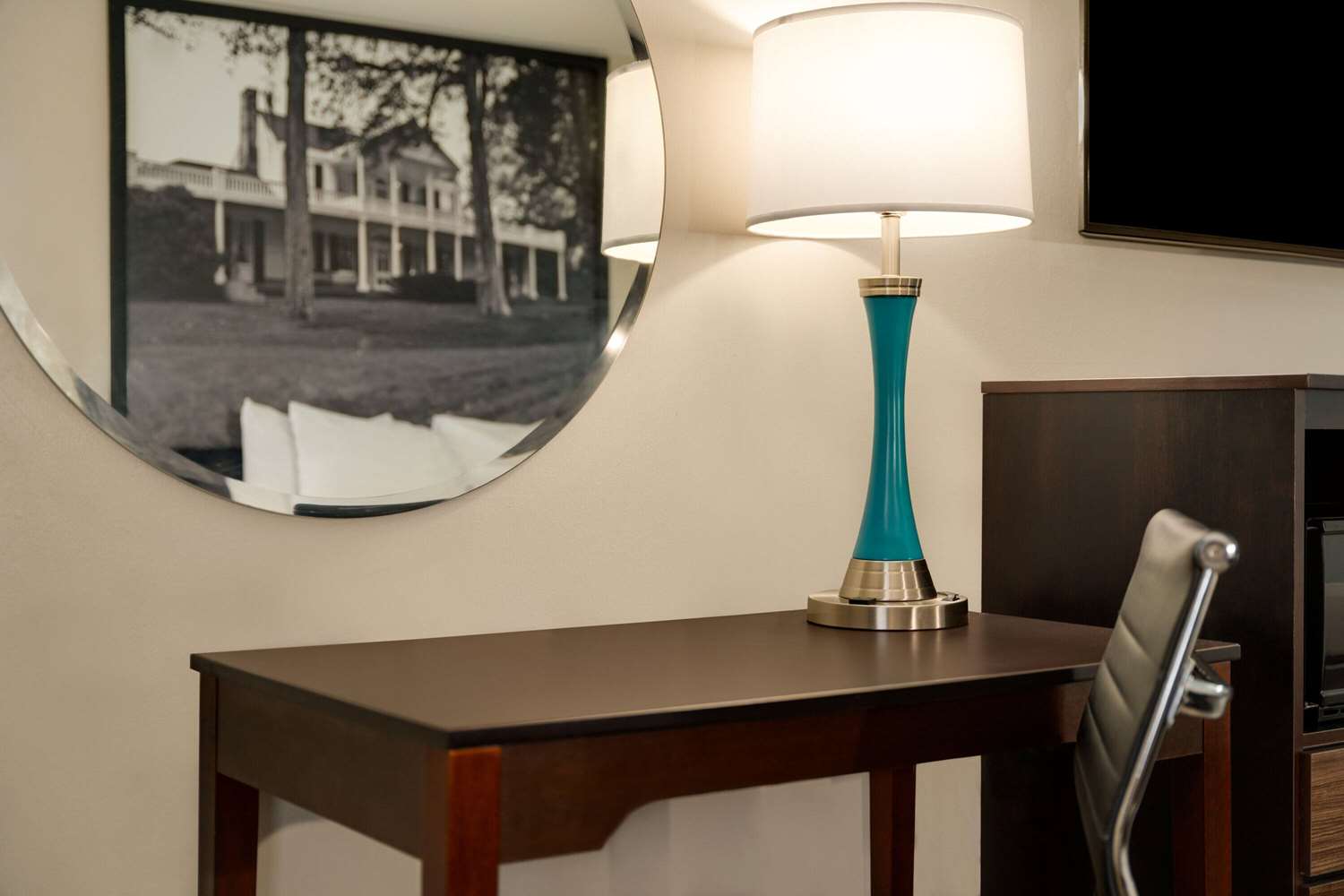 Super 8 By Wyndham Ocean Springs Biloxi 24/43
