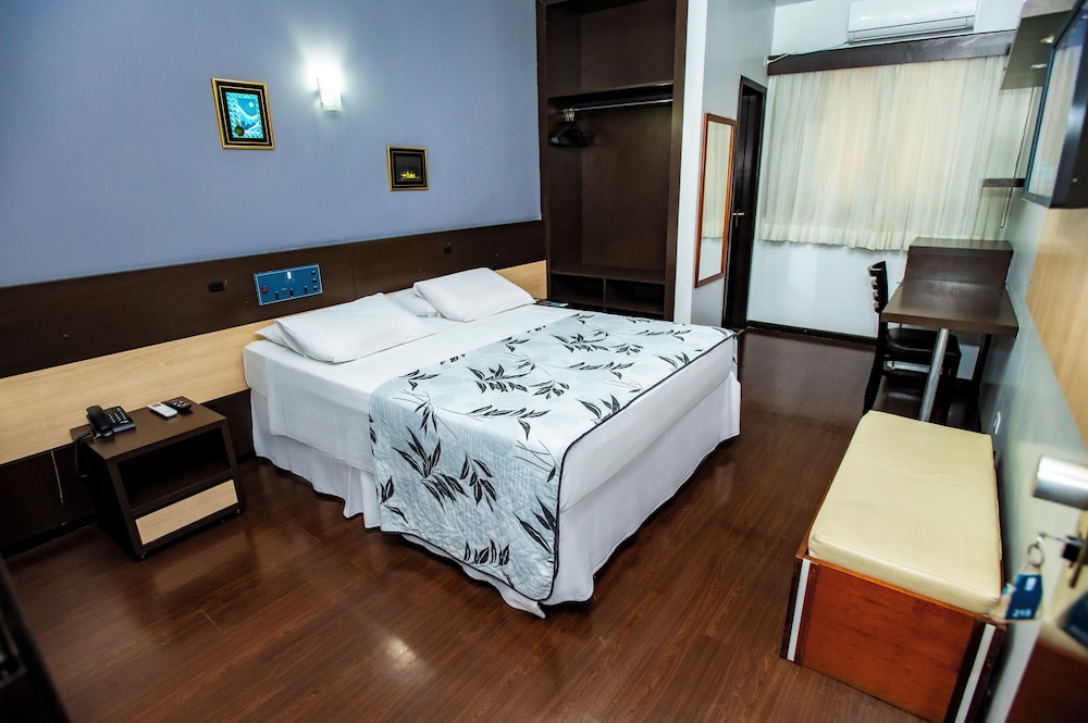 Hotel 365 13/60