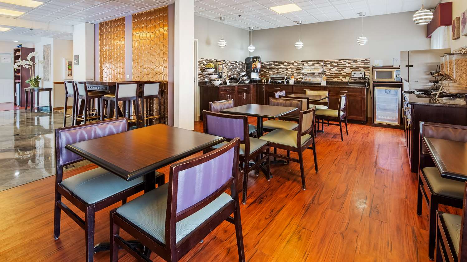 Best Western Plus O'Hare International South Hotel 27/31