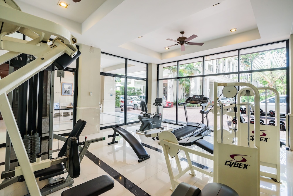 Asoke Residence Sukhumvit by UHG 38/74
