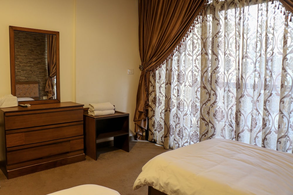 Grand Suites Hotel 18/66