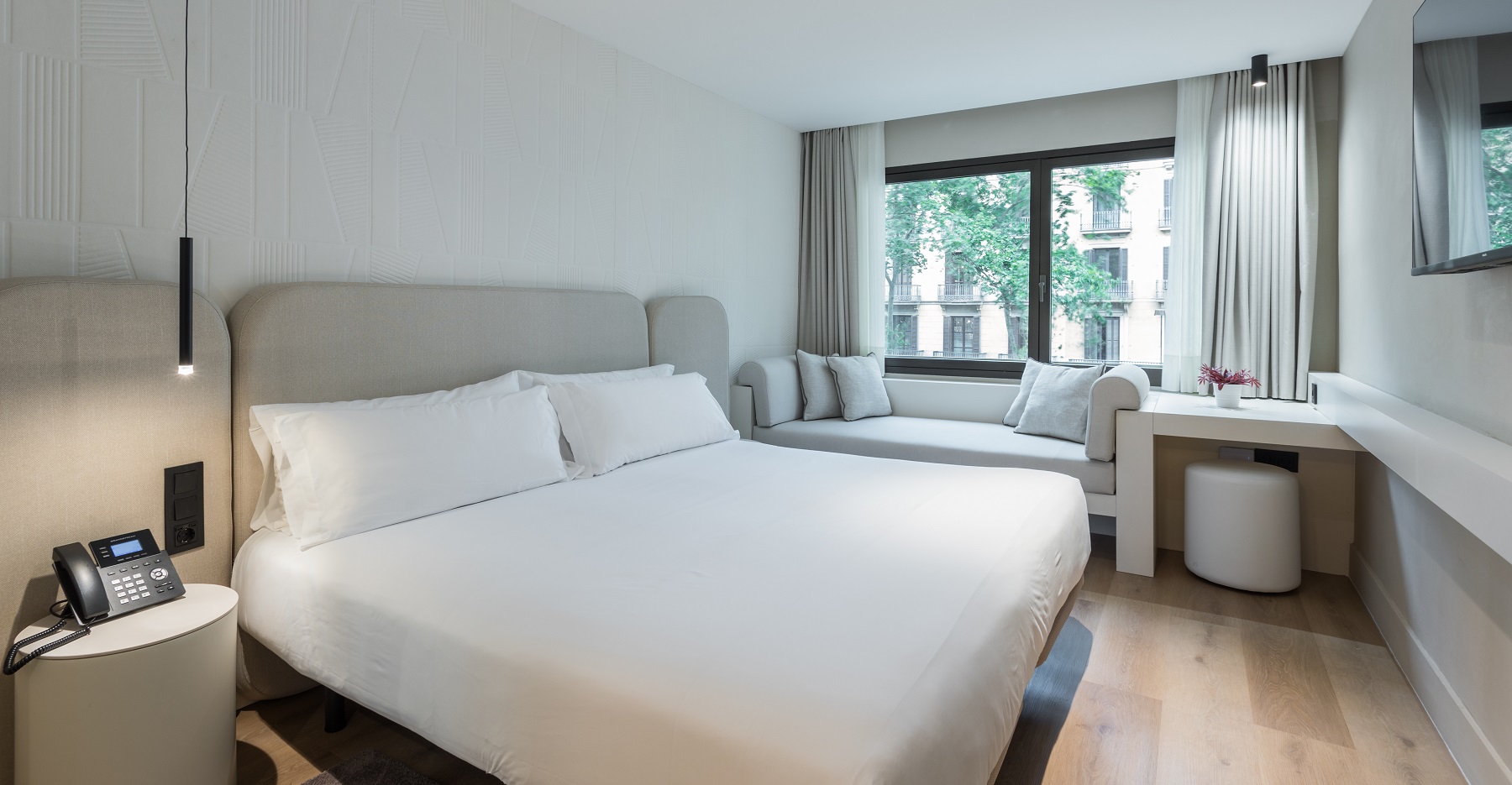 Design, Double or Twin Bed, Ramblas View