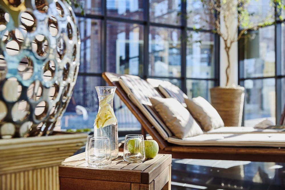 Lindner Hotel Frankfurt Main Plaza, Part of Jdv by Hyatt 50/67