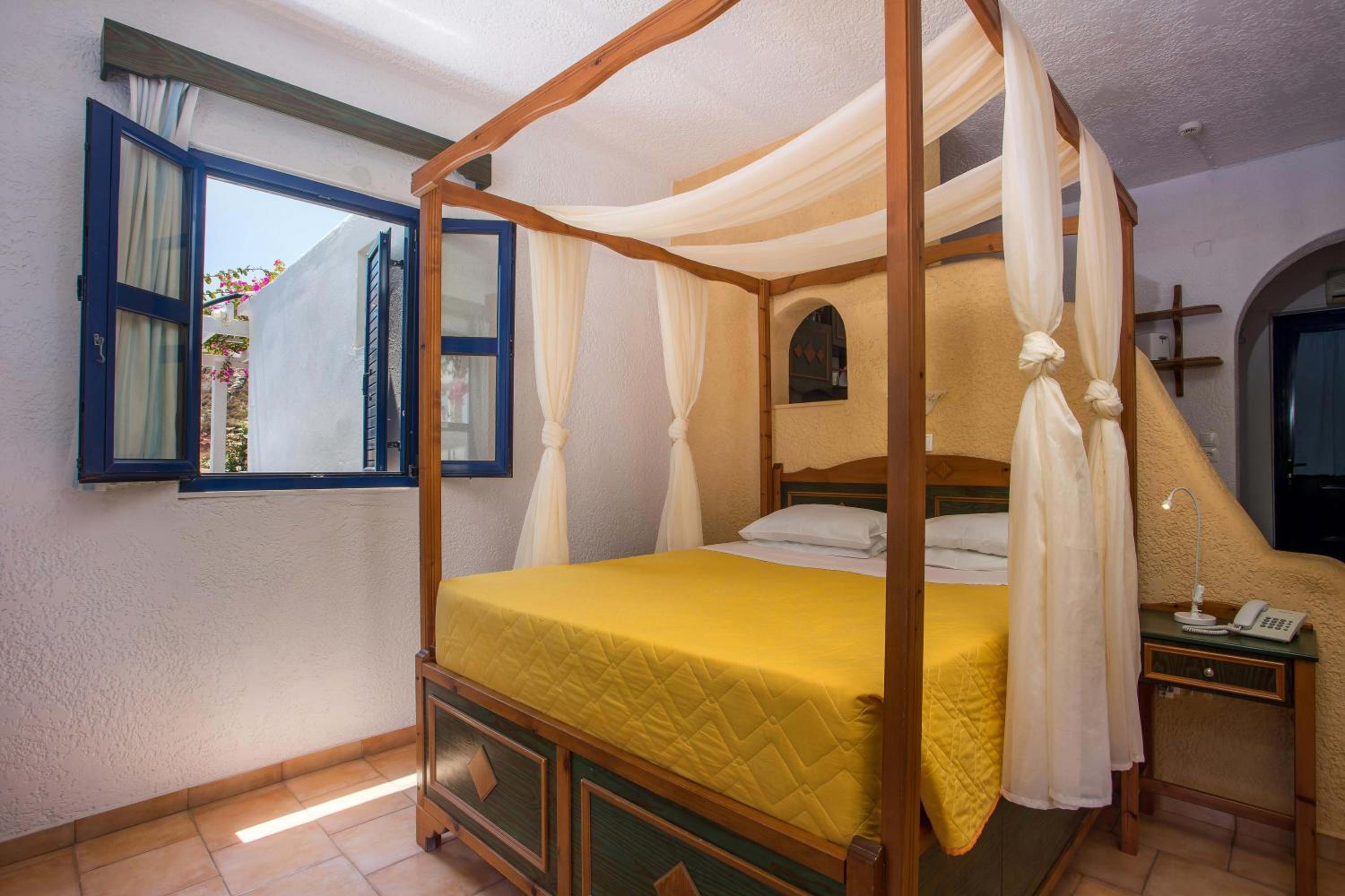 Ilidi Rock Apartments 22/55