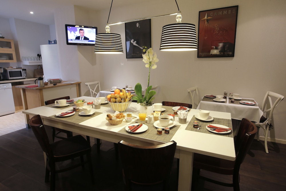Hotel Alize Cannes 28/38