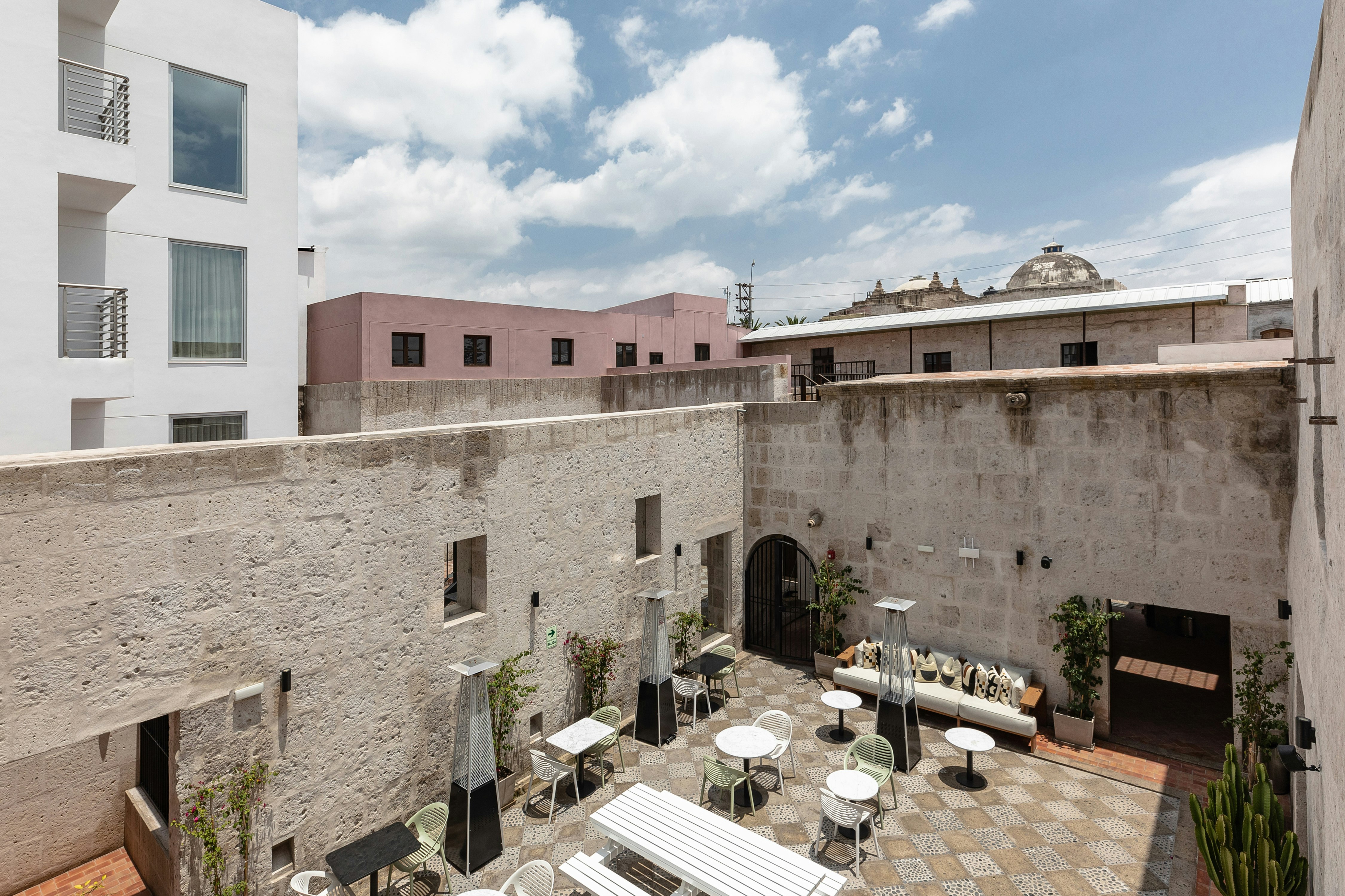 Hampton by Hilton Arequipa 56/59
