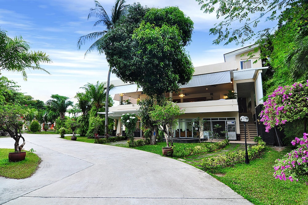Phuket Sea Resort 44/50