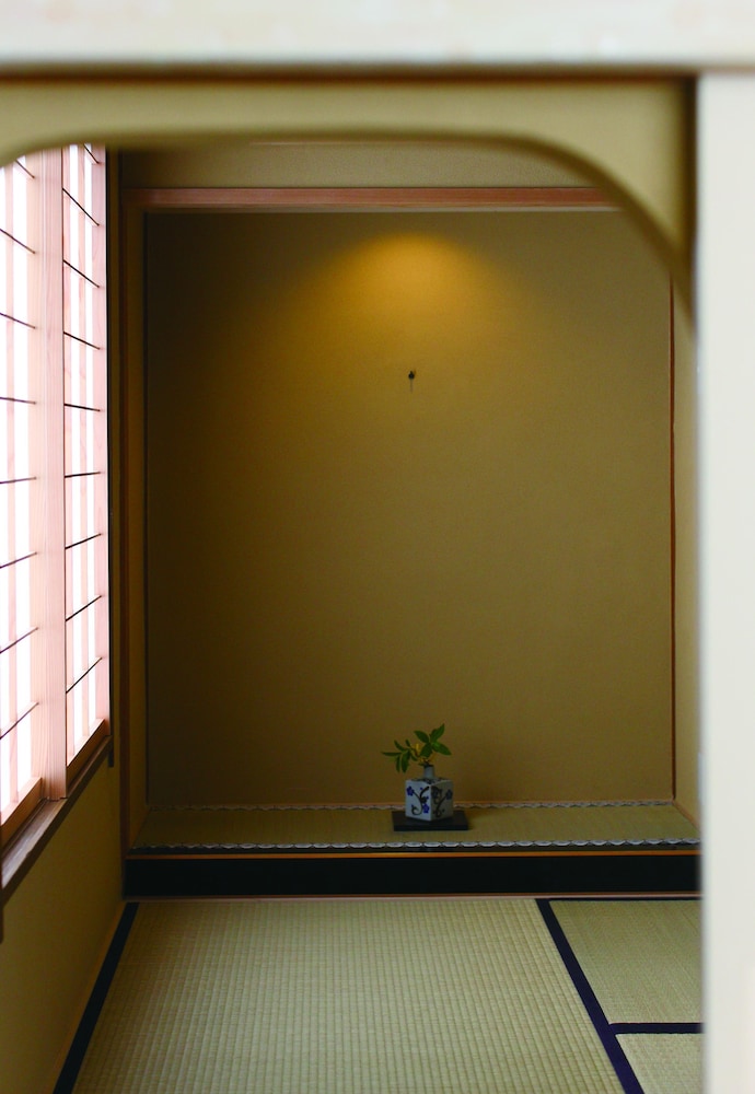 Matsui Bekkan Hanakanzashi 15/48