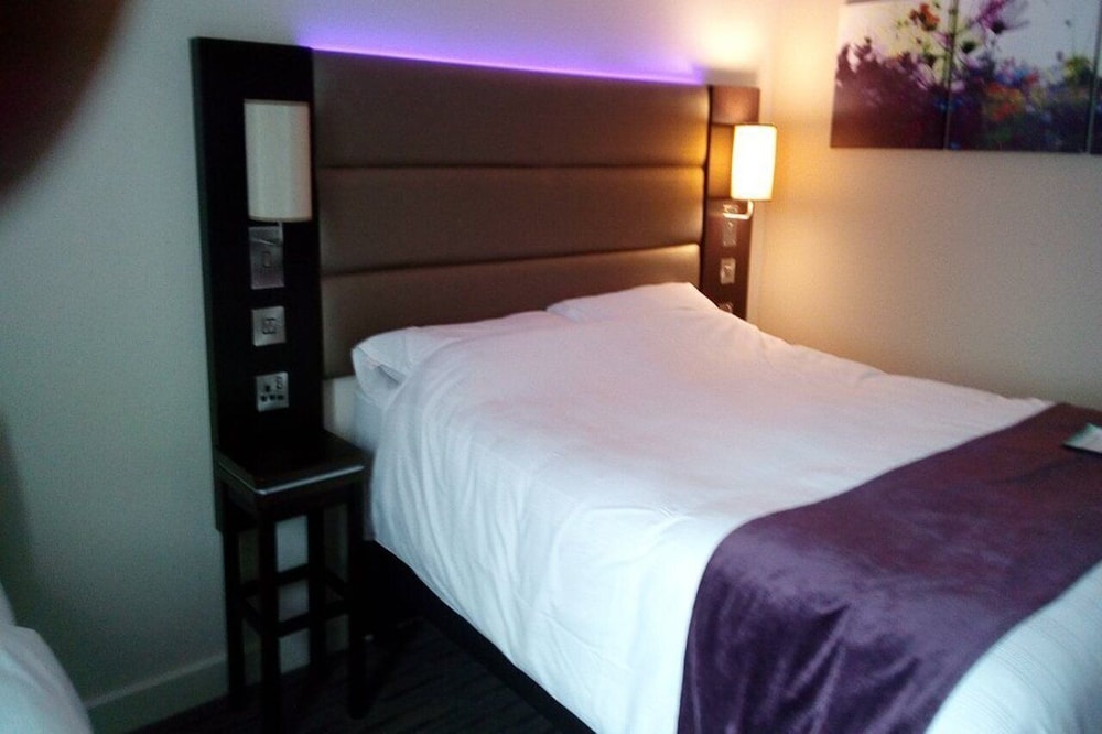 Premier Inn Bridgwater Gateway (M5 J24) 7/21