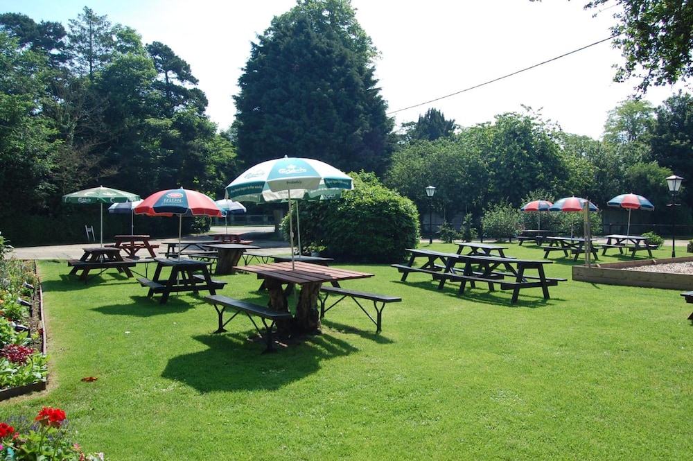 The Sorrel Horse Inn 27/28
