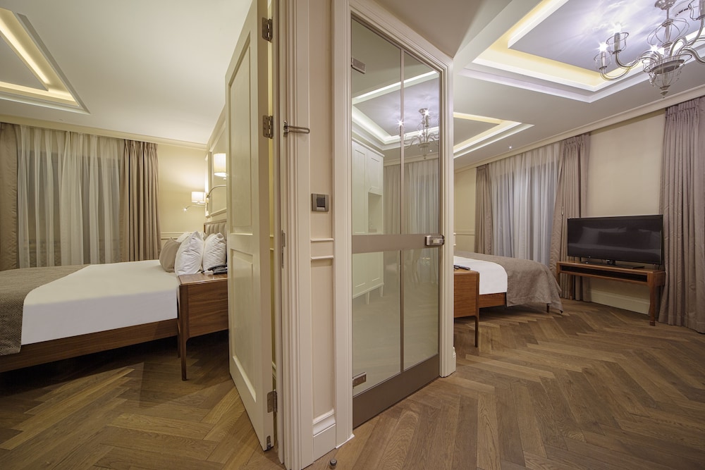 Morione Hotel 34/74