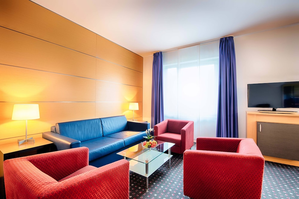 Ramada by Wyndham Essen 23/45