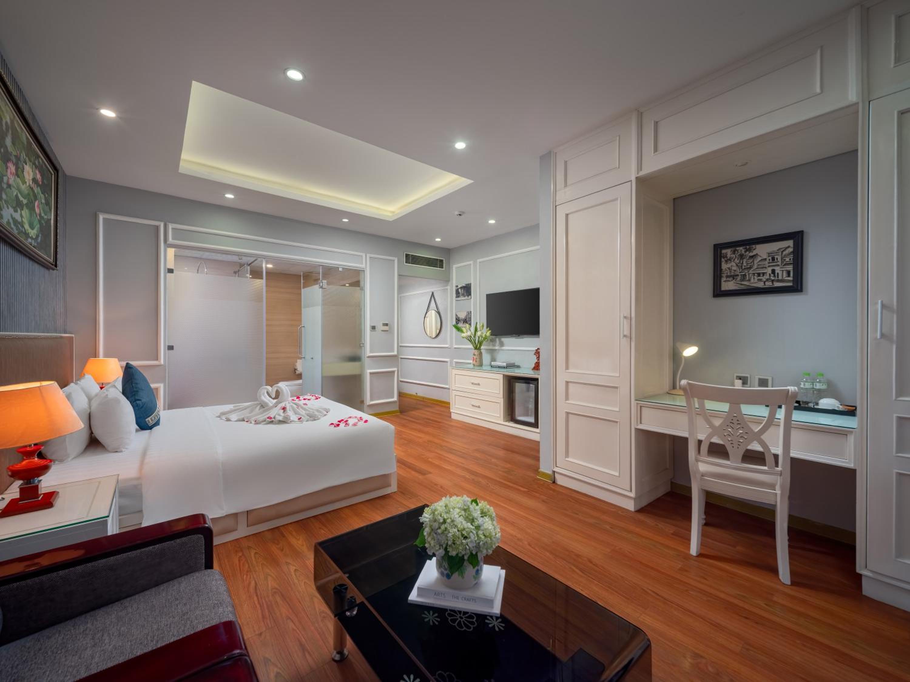 Junior Suite, Lake View