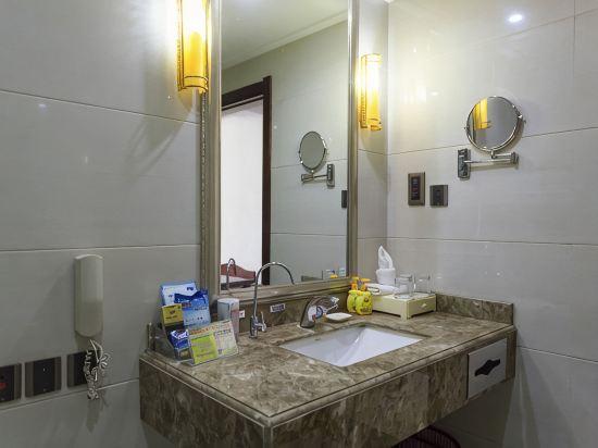 Gansu International Hotel 44/45