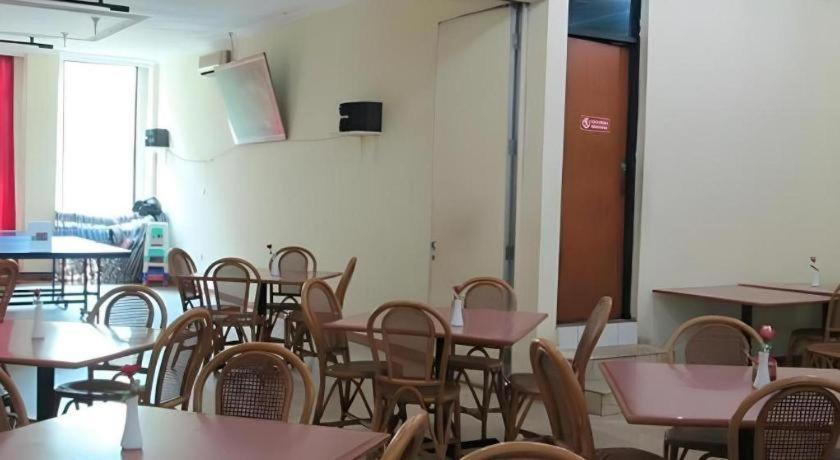 Hotel Lautze Indah 34/44