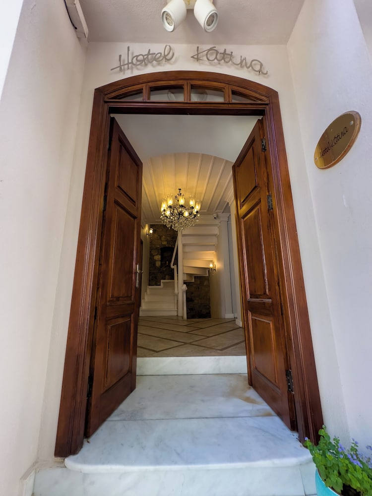 Hotel Katina 6/47