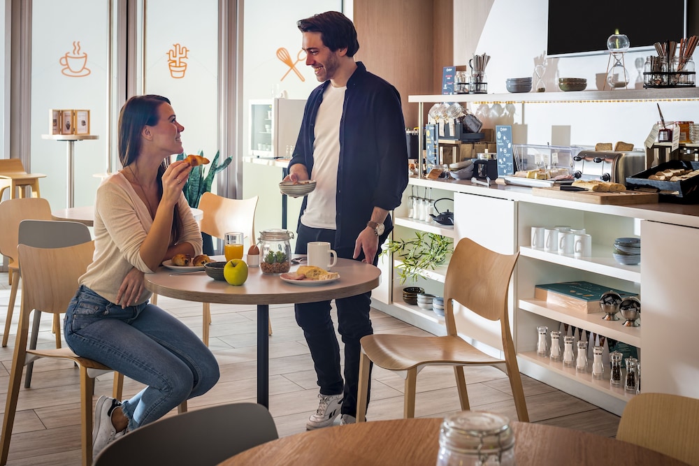 Aparthotel Adagio Access Paris Massy Gare Tgv 50/69