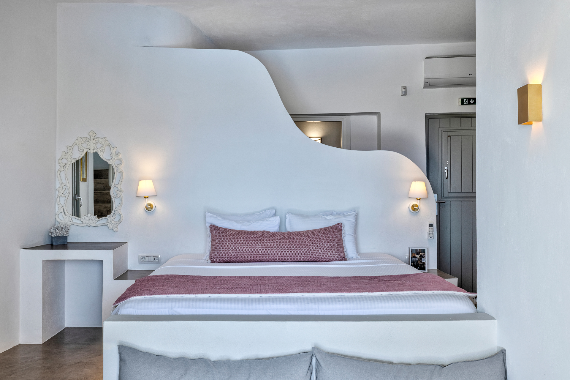 Honeymoon, Villa, Sea View, Private Pool, Desiterra Santorini 7/10