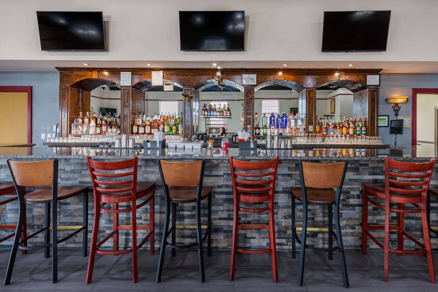 Clarion Inn Falls Church-Arlington 14/17