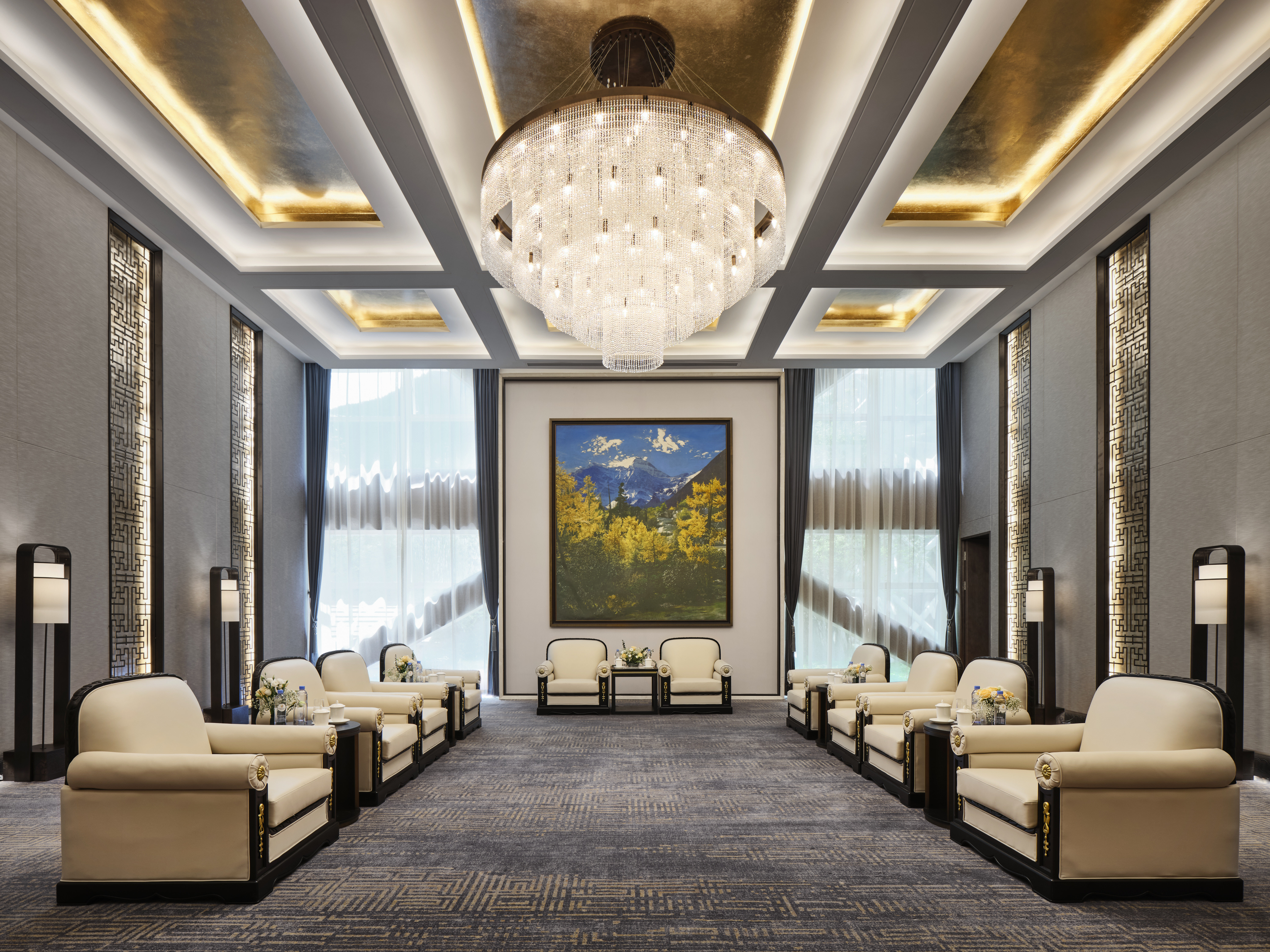 Intercontinental Jiuzhai Paradise 30/50