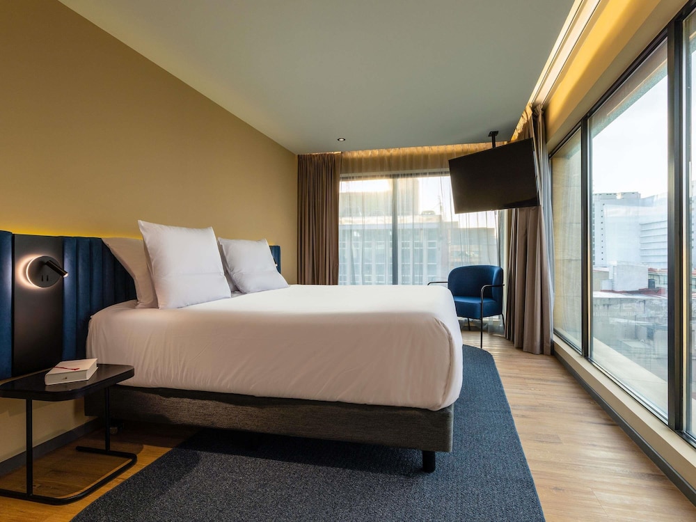 Novotel Mexico City Centro Historico 24/60