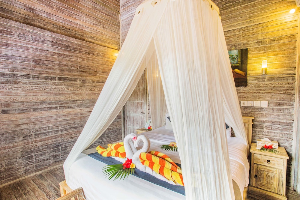 The Syron Huts Lembongan 27/45