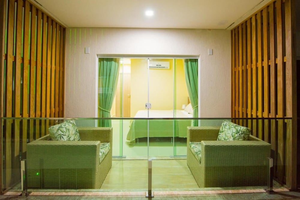 Star Hotel 51/58