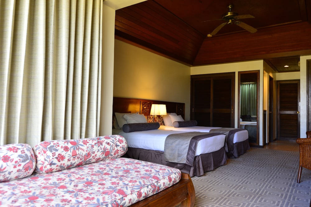 Aqua Resort Club Saipan 19/65