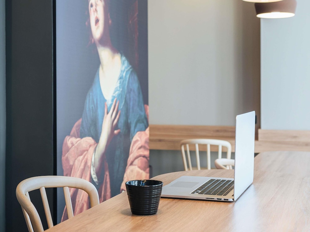 ibis Styles Le Mans Centre Gare 64/73