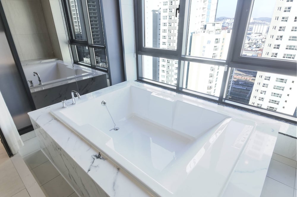 Busan Station City Hotel 31/34