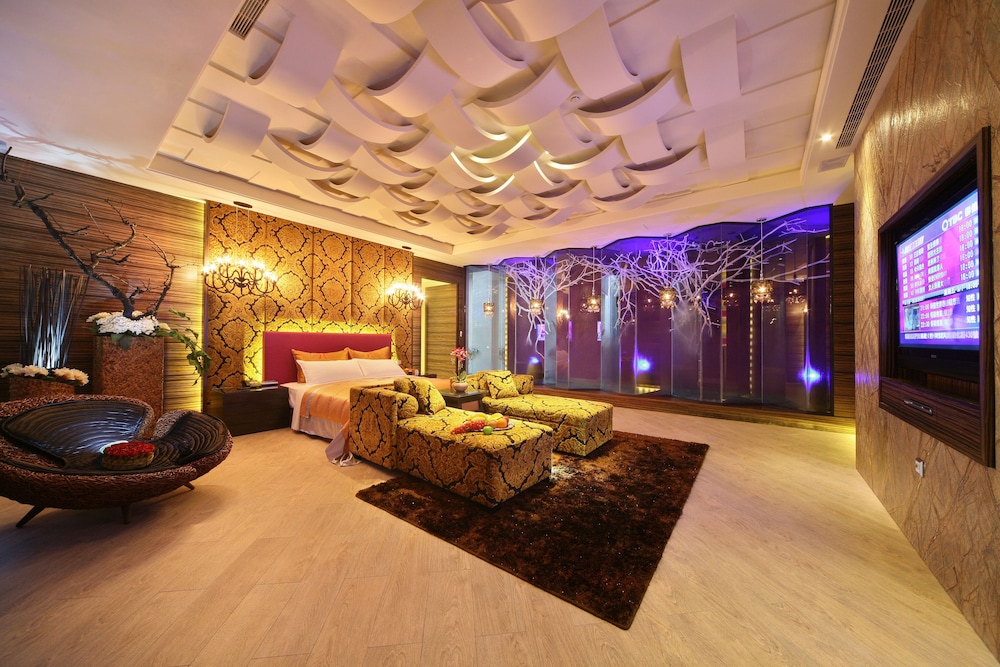 Han Guan Motel 42/48