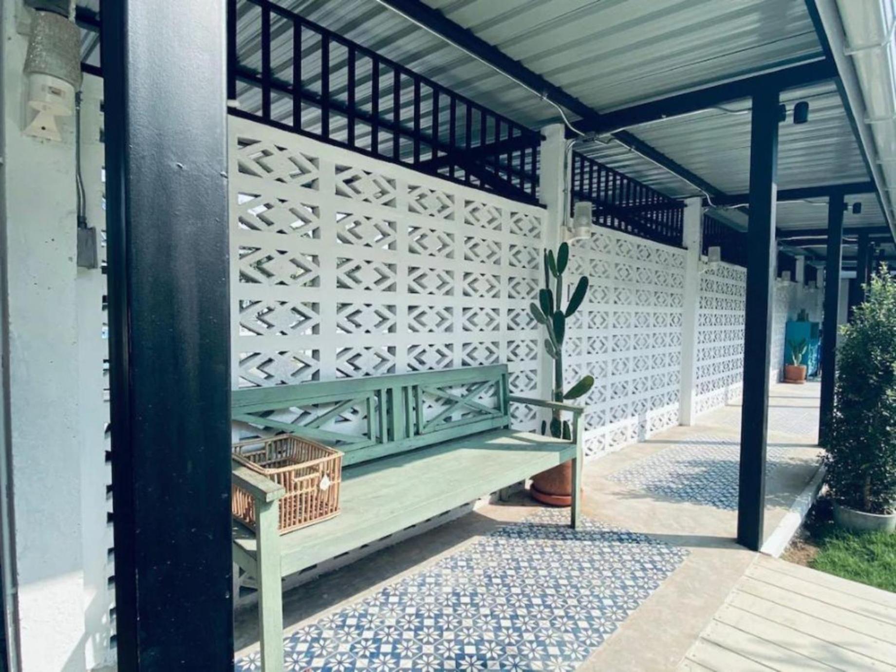 Baan Chiang Bed Lampang by ZUZU 12/24