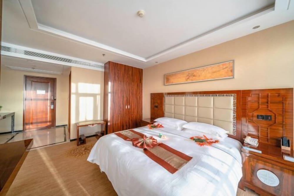 Shanshui Trends Hotel (Beijing Huairou Yanqi Science City) 4/29