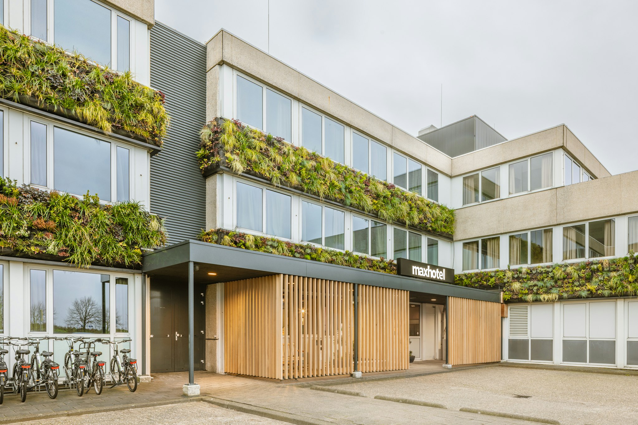 Maxhotel Amsterdam Airport Schiphol 2/21